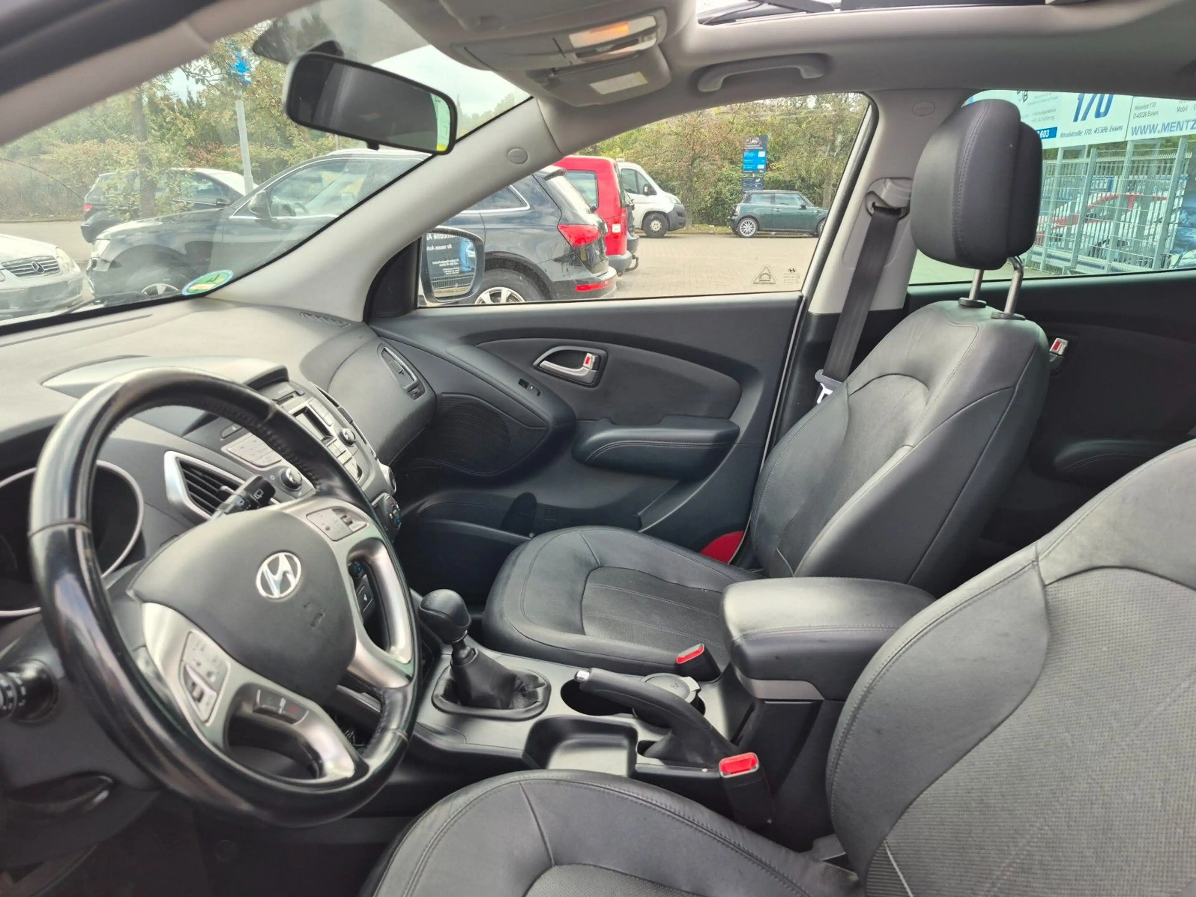 Hyundai iX35 Style AWD Panoramadach Klimaautomatik — photo 9
