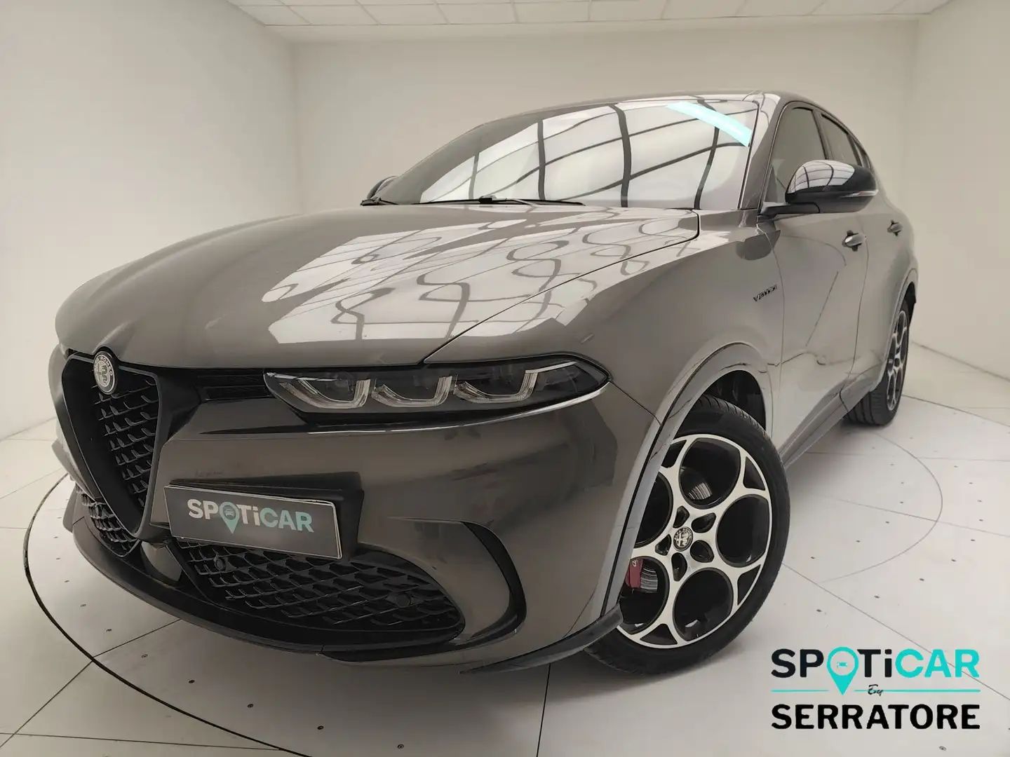 Alfa Romeo Tonale 1.5 hybrid Veloce 160cv tct7 Grigio - 1