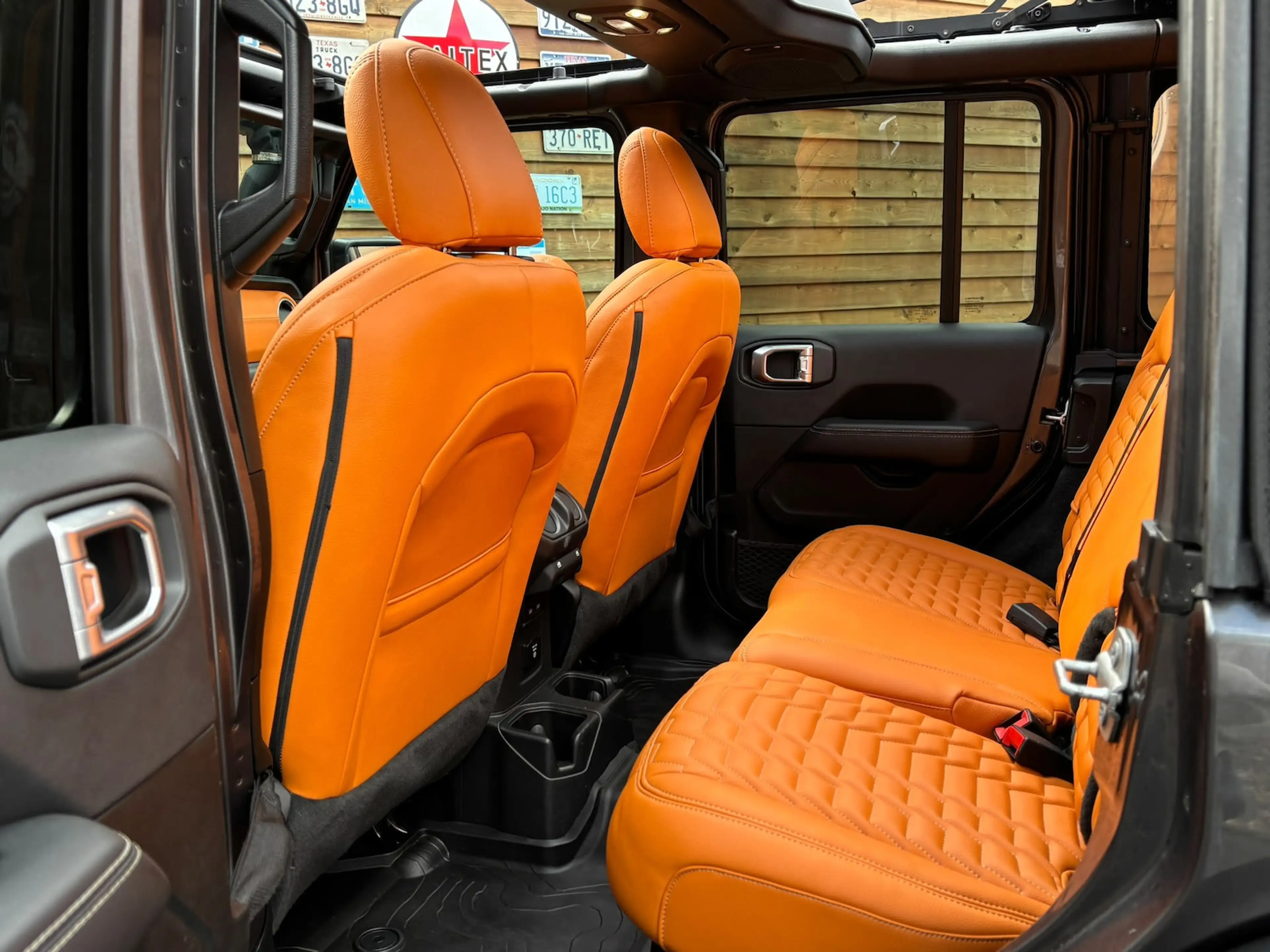 Jeep Wrangler 3,6L UNLIMITED RUBICON 4X4 SHZ LED AHK — photo 26