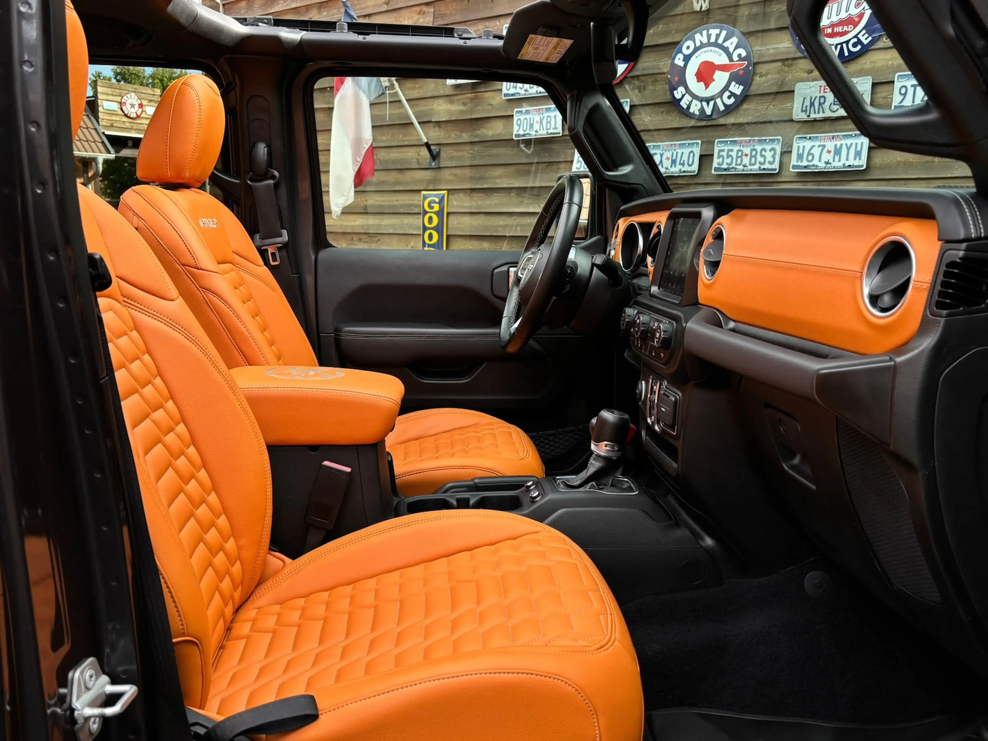 Jeep Wrangler 3,6L UNLIMITED RUBICON 4X4 SHZ LED AHK — photo 28