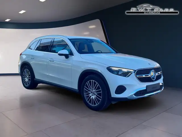 Mercedes-Benz GLC 220 d 4Matic (254.605) Premium 19"Alu 145 kW (197 P... Ansicht 3