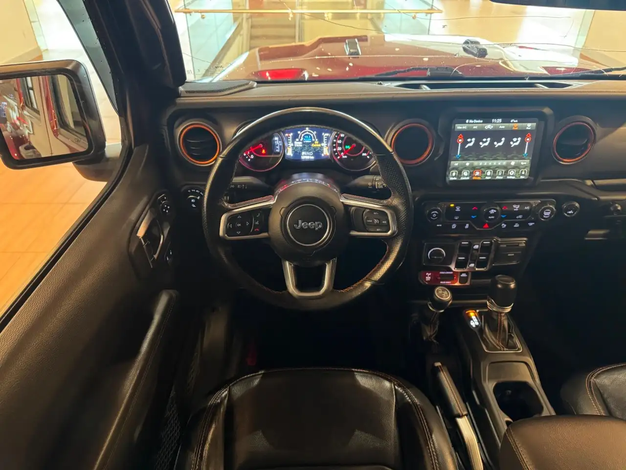 Jeep Gladiator снимка Jeep Gladiator
