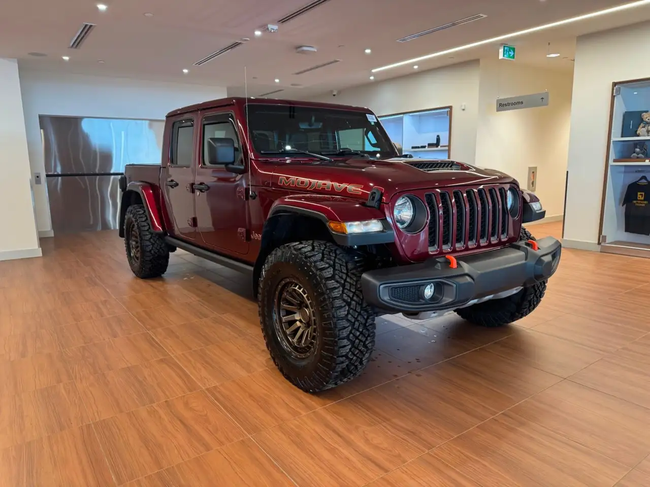 Jeep Gladiator снимка Jeep Gladiator
