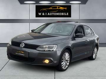 Match *TEILLEDER*SCHIEBEDACH*PARKHILFE*TEMPOMAT*