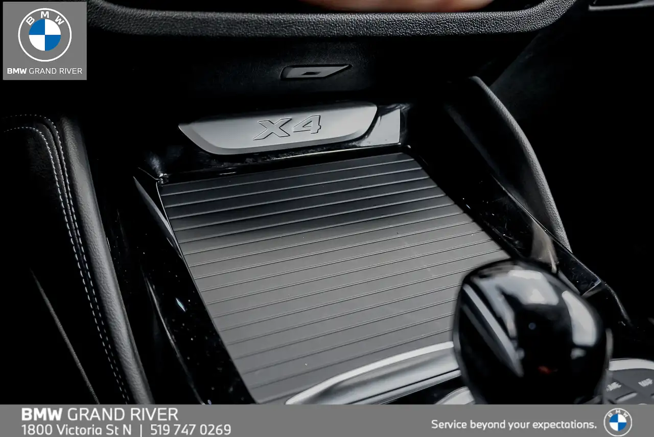 BMW X4 photo BMW X4