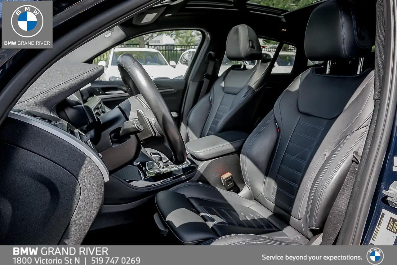 BMW X4 photo BMW X4