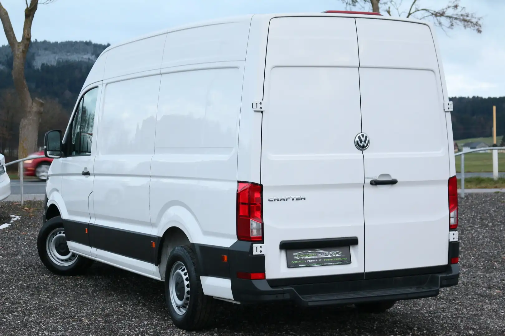 Volkswagen Crafter 35*Frontscheibe heizbar*Assisten*alle Service bei Weiß - 2