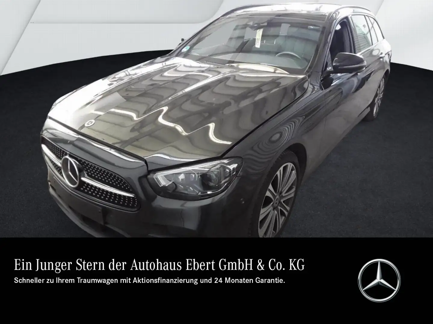 Mercedes-Benz E 400 E400dT €118.625-AMG Pano DISTR Masage AHK Carbon Grau - 1