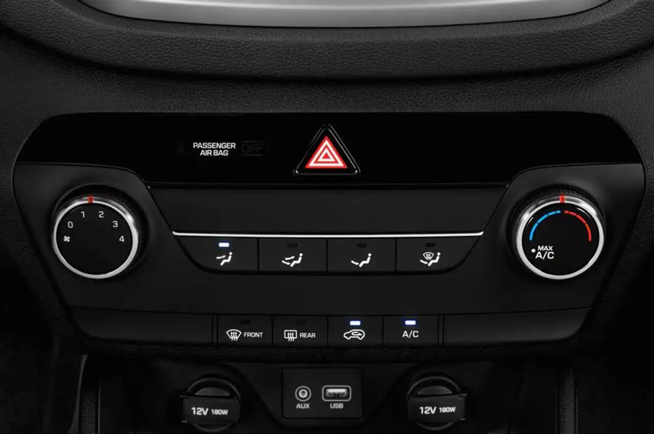 Hyundai TUCSON снимка Hyundai TUCSON