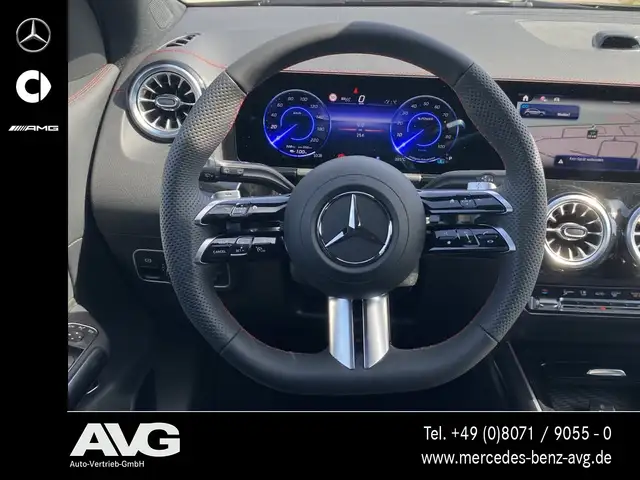 Mercedes-Benz Eqa view 10