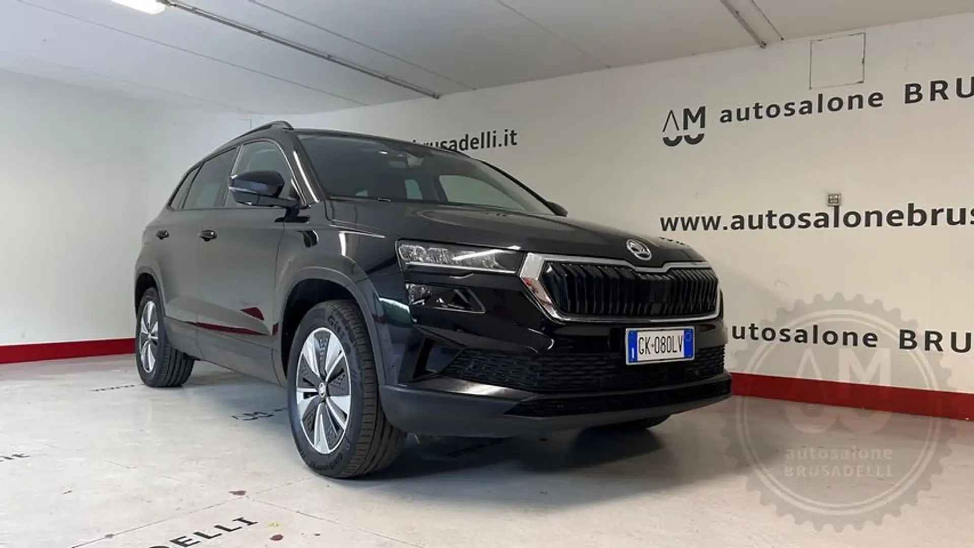 Skoda Karoq 2.0 TDI SCR 4x4 DSG Executive *PREZZO REALE* Nero - 1