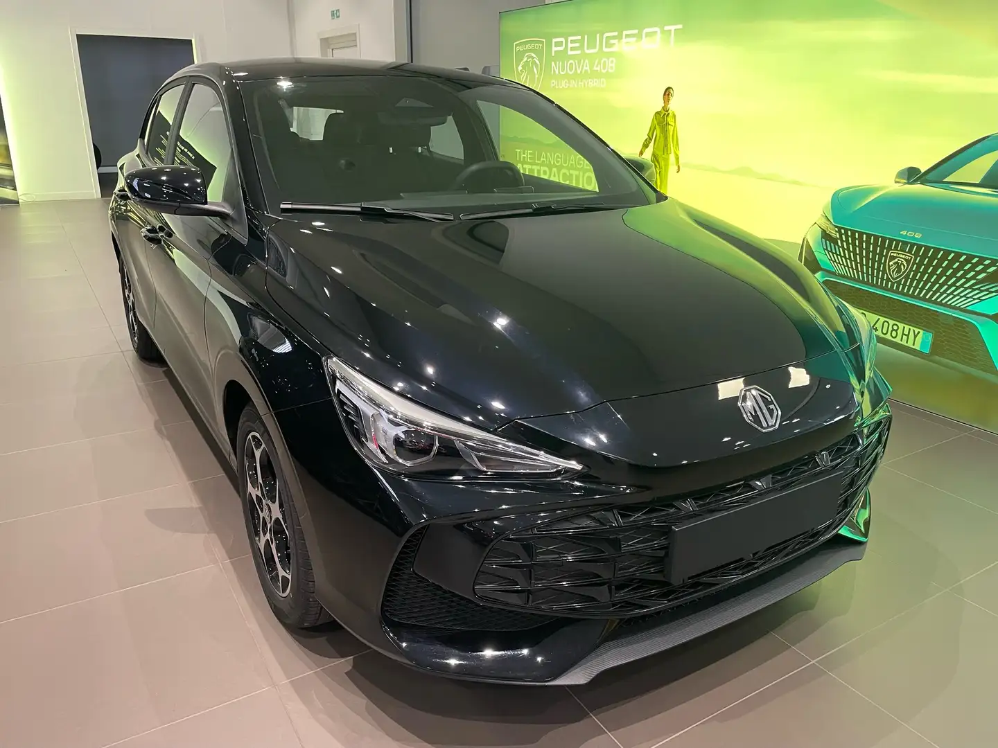 MG MG3 MG3 1.5 Comfort - KM0 - Schwarz - 2