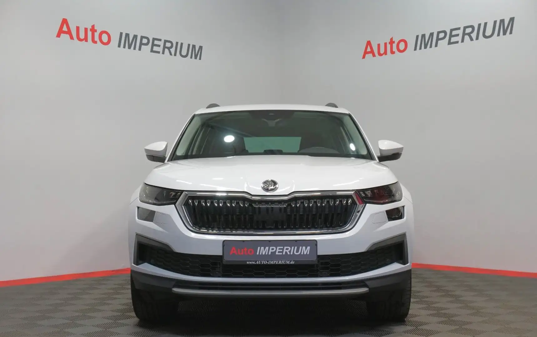 Skoda Kodiaq Tour 4x4 2.0 TDI*ACC*AHK*LED*VirtualCockp Wit - 2