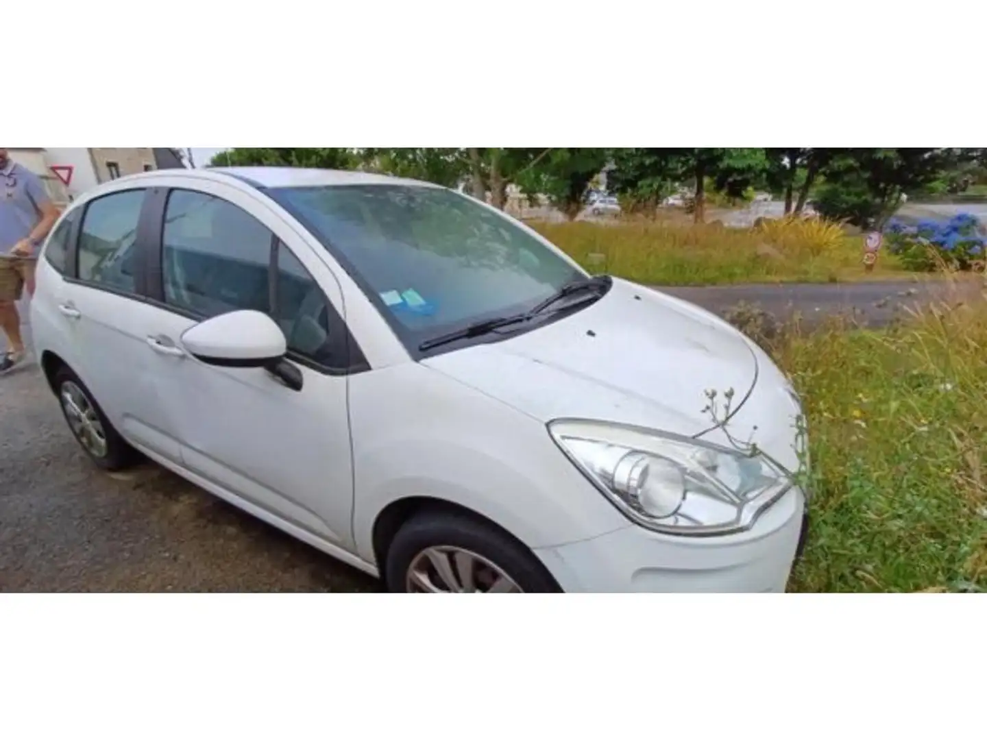 Citroen C3 1.4 HDi FAP - 70  2009 BERLINE Confort PHASE 1 Blanc - 2