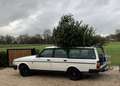 Volvo 240 GLE - thumbnail 1