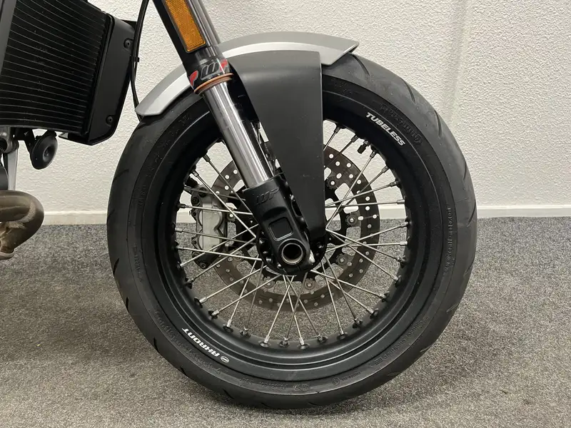 Husqvarna Vitpilen - foto 5