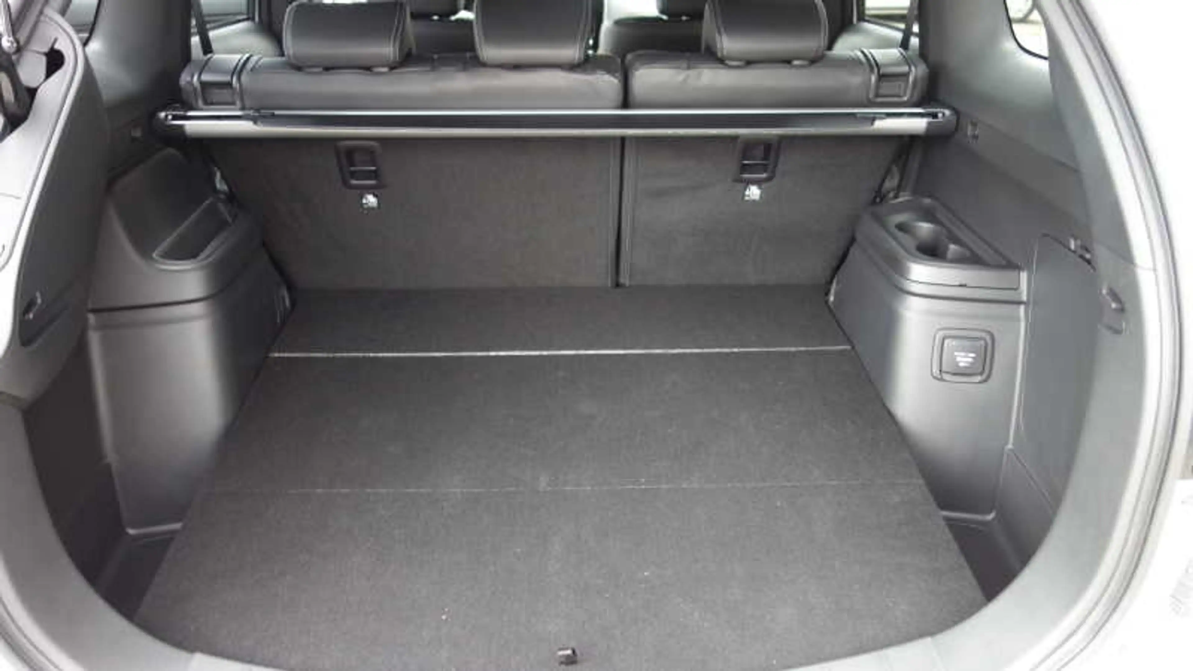 Mitsubishi Outlander PHEV PLUS FA-Paket 360°Kam,LED,Standheizg,AHK — photo 12