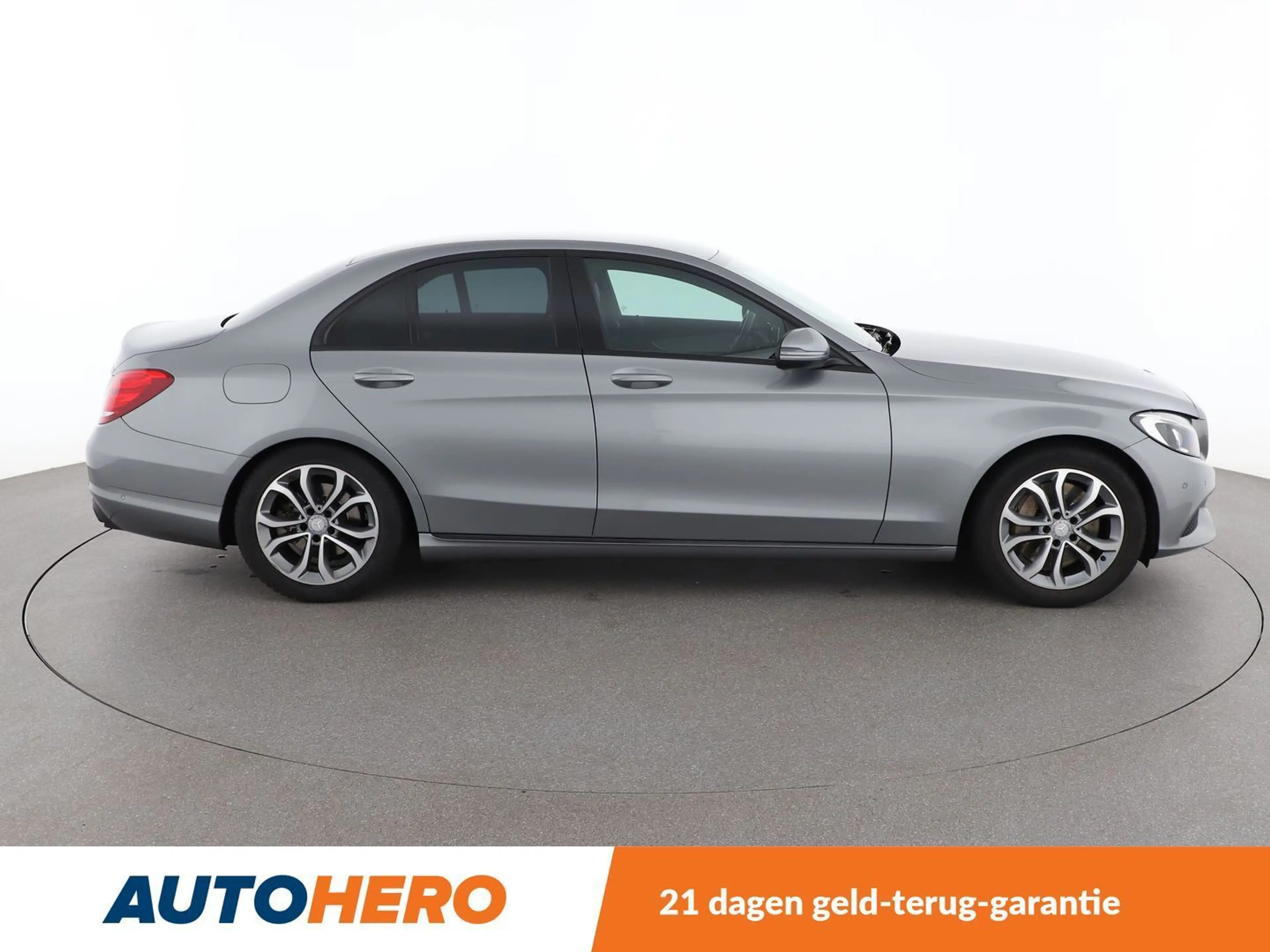 Mercedes-Benz C 350 C 350e Avantgarde — photo 7