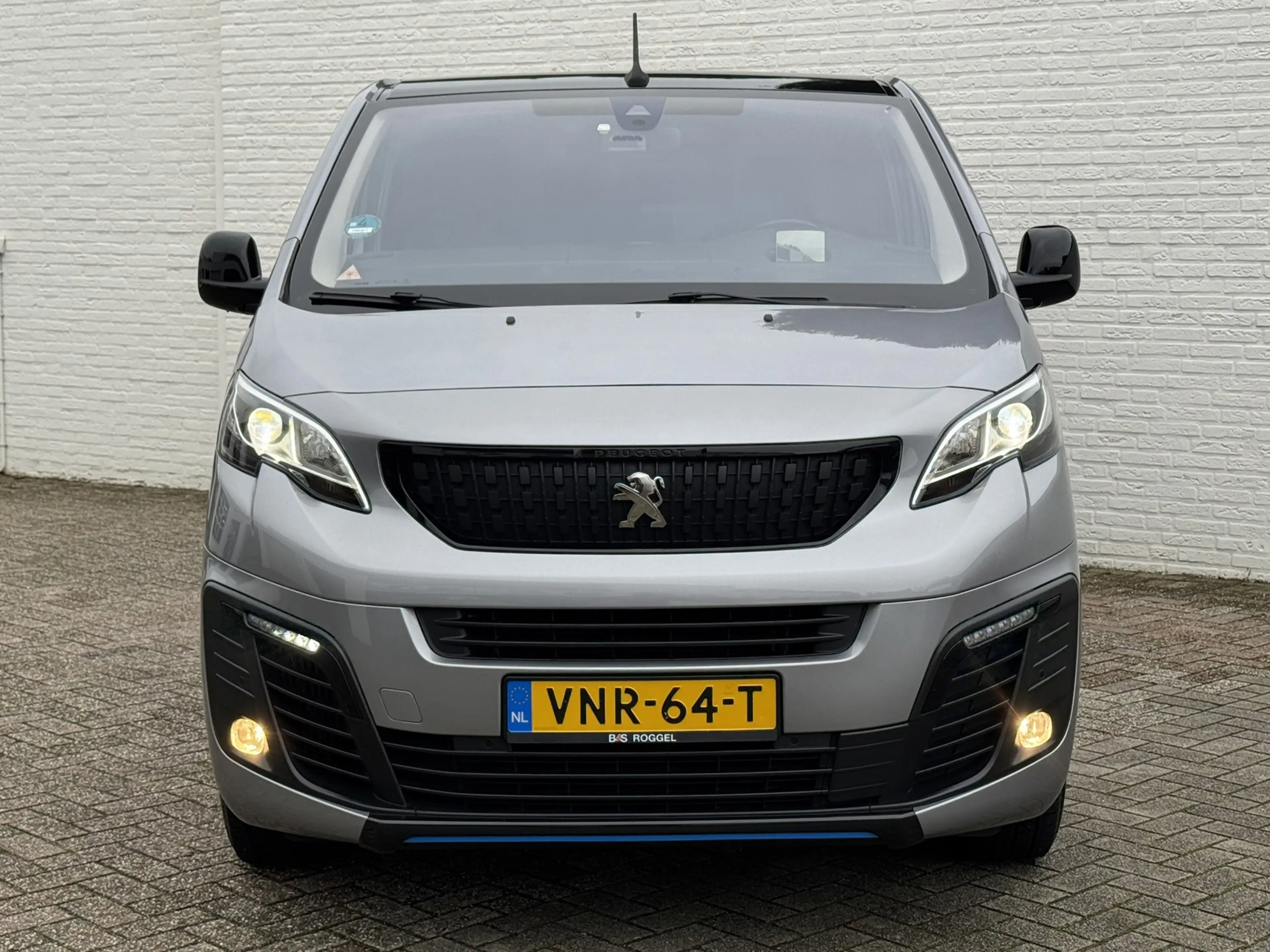 Peugeot Expert 2.0 BlueHDI 180 Long Sport MARGE Automaat Trekhaak — photo 14