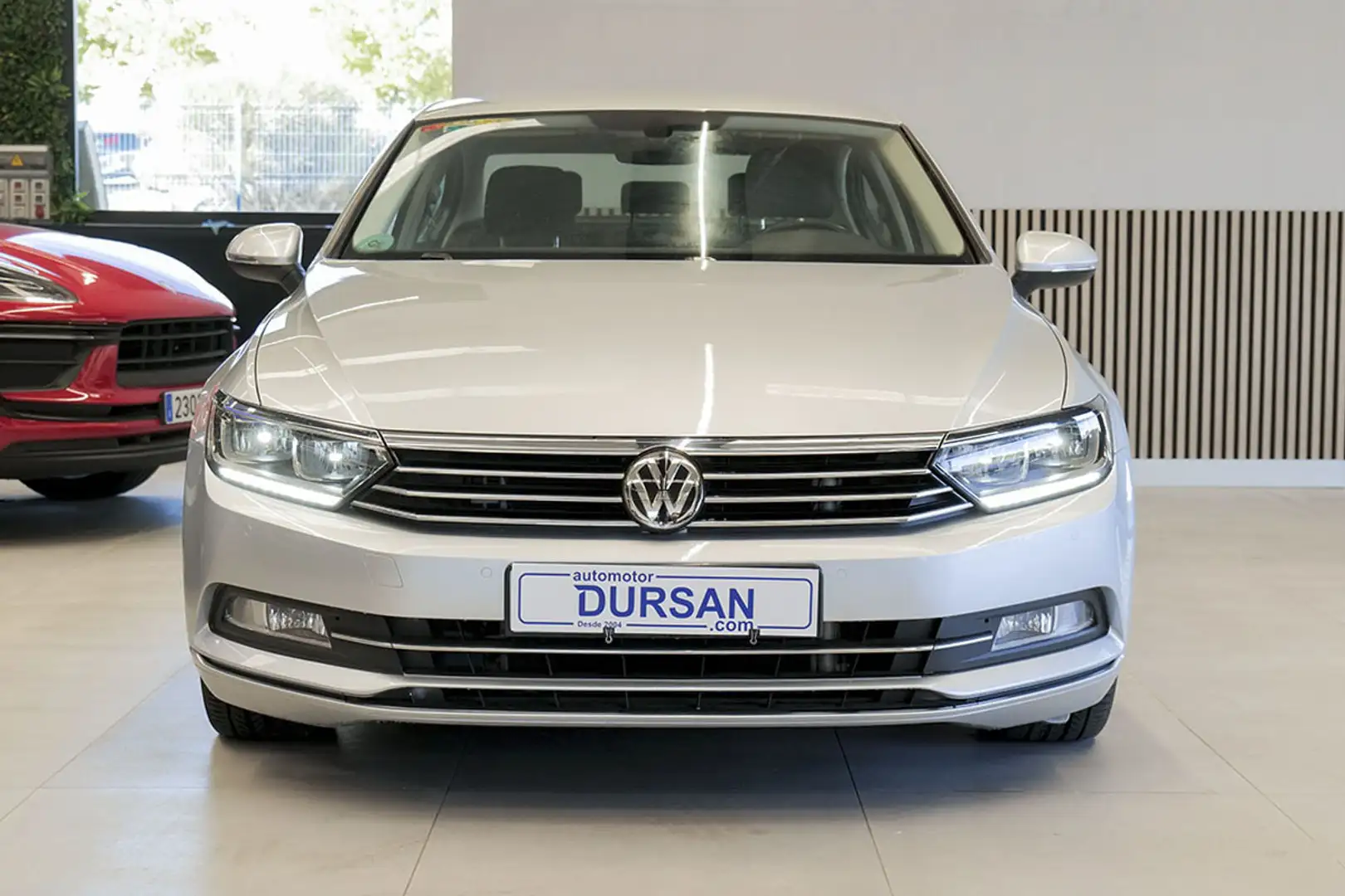Volkswagen Passat 2.0TDI Advance 110kW - 2