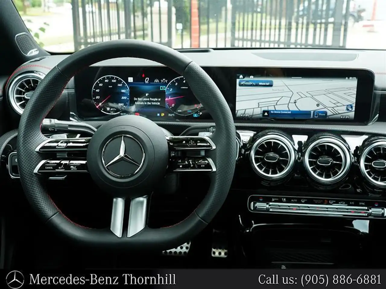 Mercedes-Benz CLA снимка Mercedes-Benz CLA
