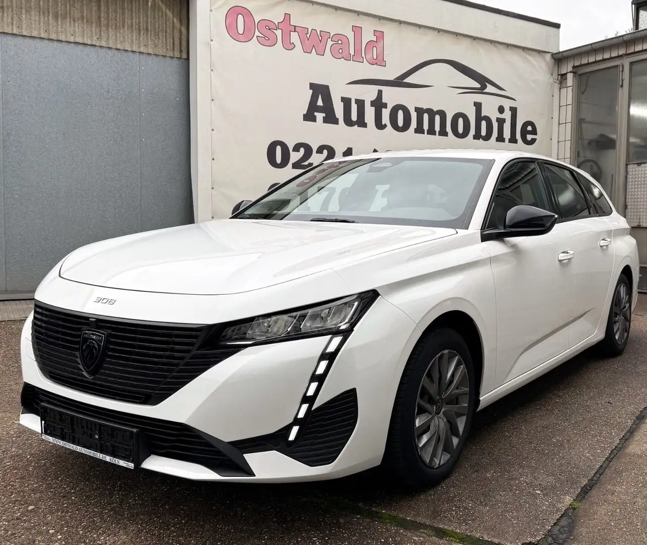 Peugeot 308 SW Active Pack 1.Hand CarPlay Virtual LED Weiß - 1