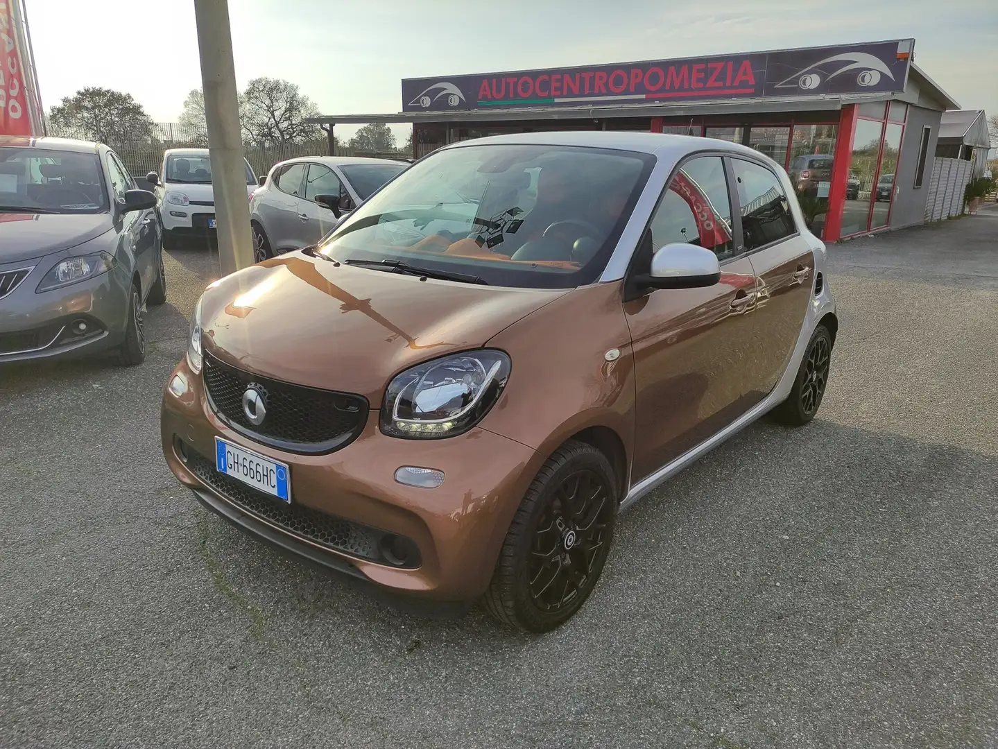 smart forFour 90 0.9 Turbo twinamic Passion Bronce - 1