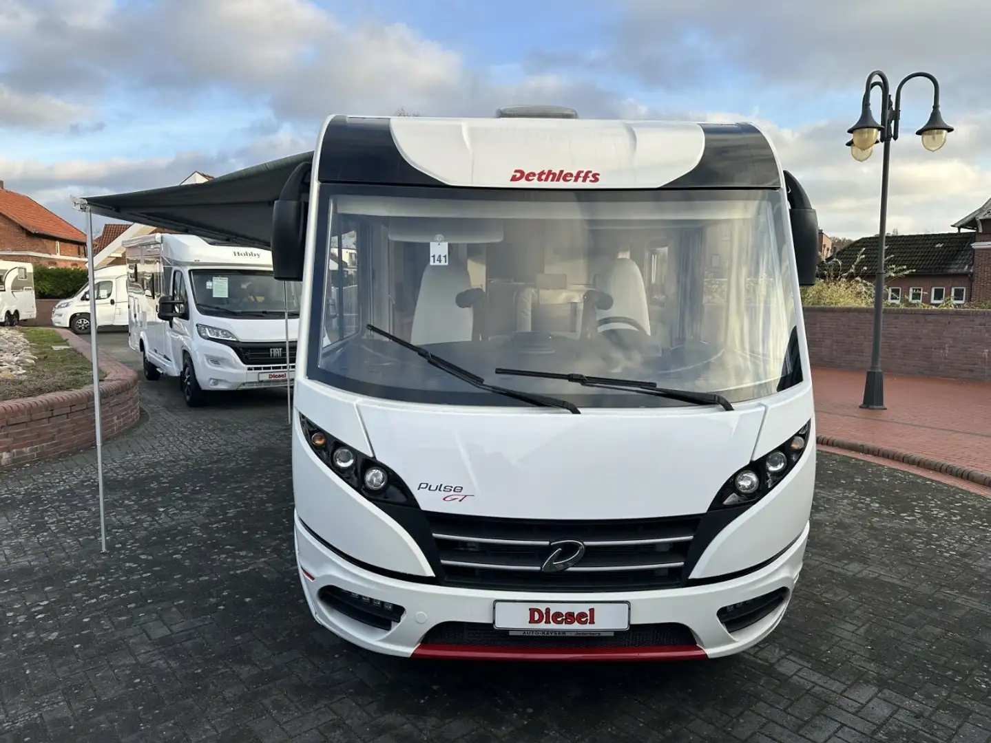 Dethleffs Pulse GT I6811 EB Automatik +2x Klima+TV+Markise+ Weiß - 2