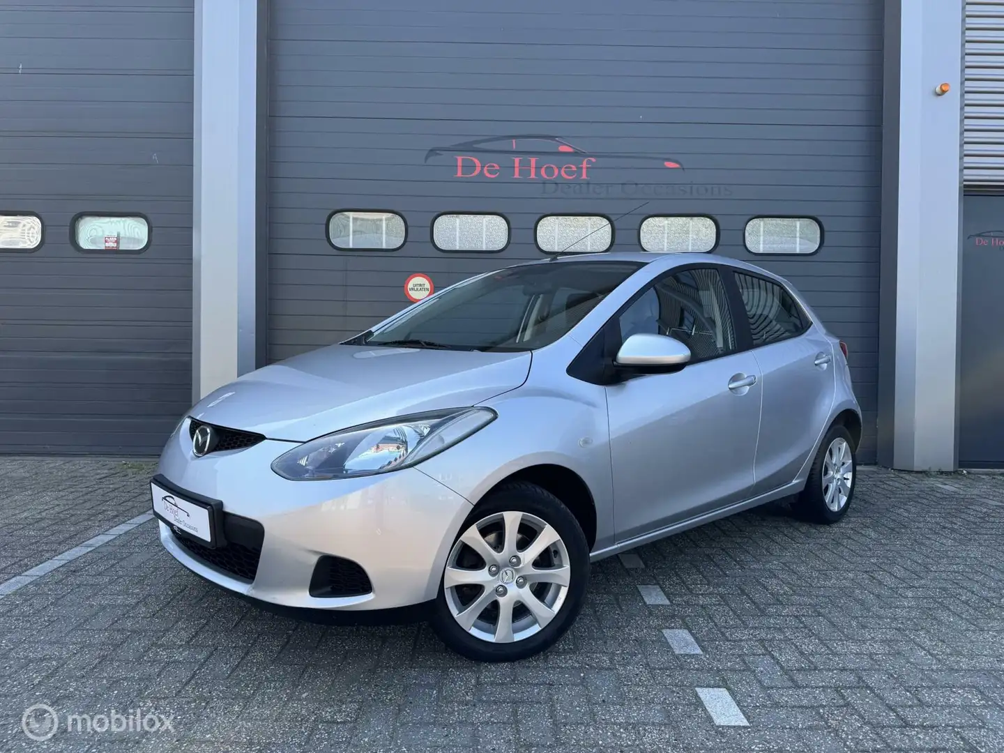 Mazda 2 1.3 TS Plus✓Airco ✓Parkeersensoren ✓Nw APK Argent - 1
