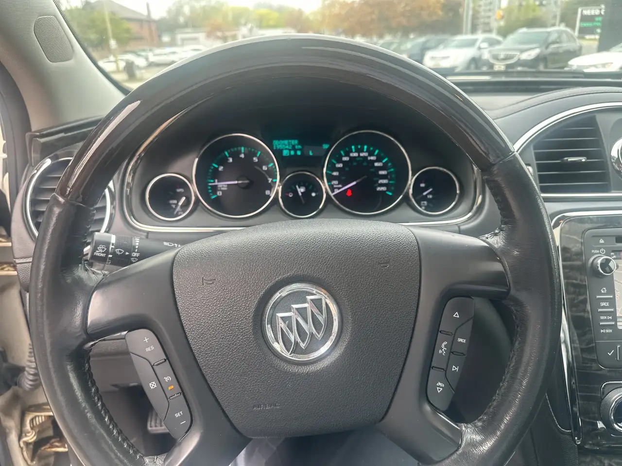 Buick Enclave fotografie Buick Enclave