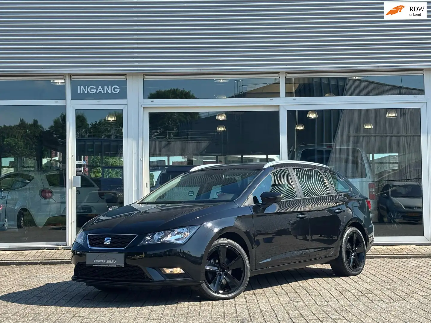 SEAT Leon ST 1.2 tsi Climate / Cruise Controle / Pdc / Stoel Zwart - 1