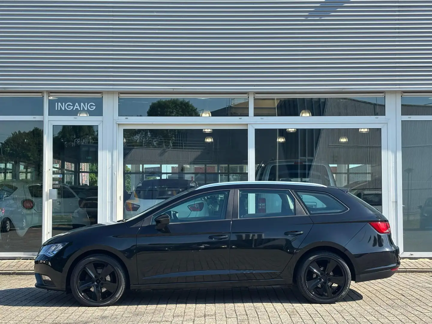 SEAT Leon ST 1.4 TSI Style 125 PK / Climate / Cruise Control Noir - 2