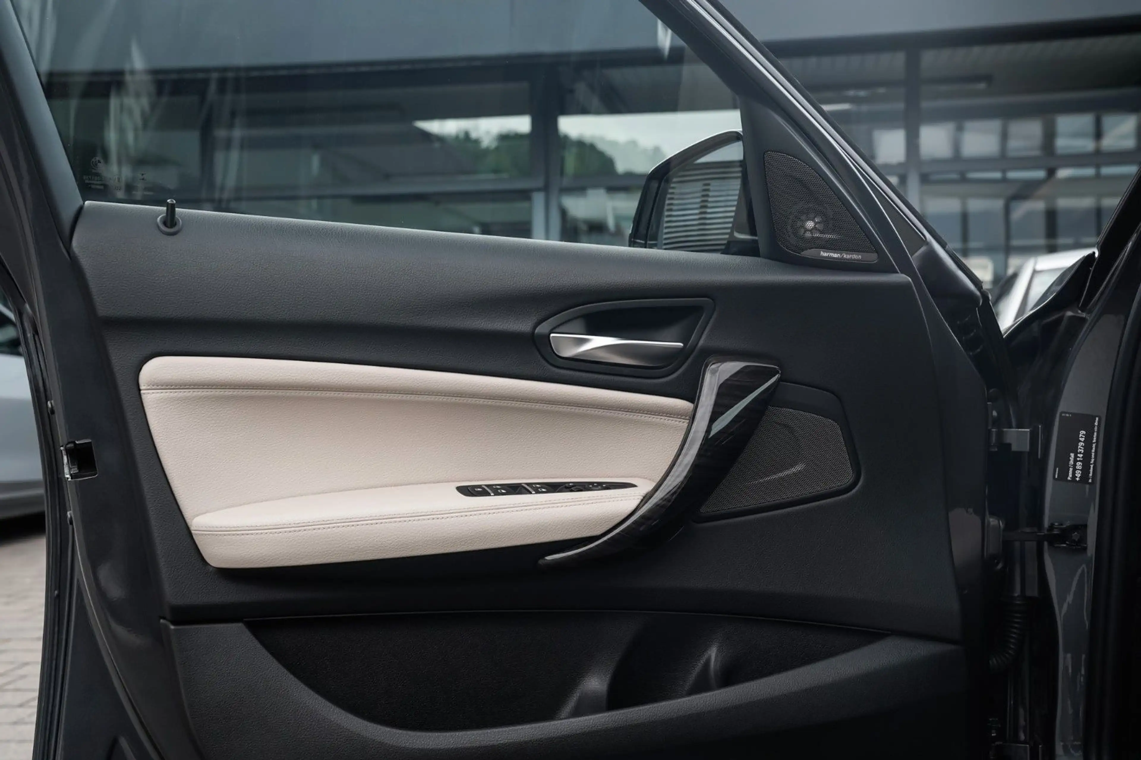 BMW 140 M140 i xDrive Special Edition Leder-HarmanK — photo 9