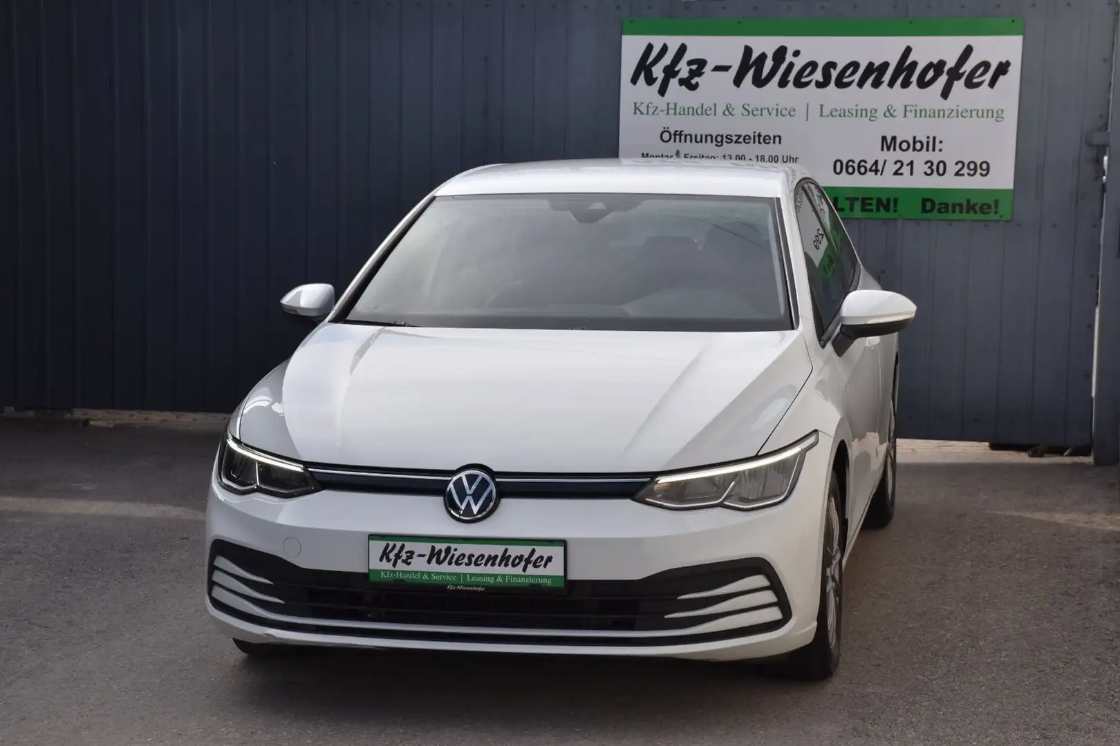 Volkswagen Golf VIII 2.0 TDI Life / Hagelschaden / Weiß - 2