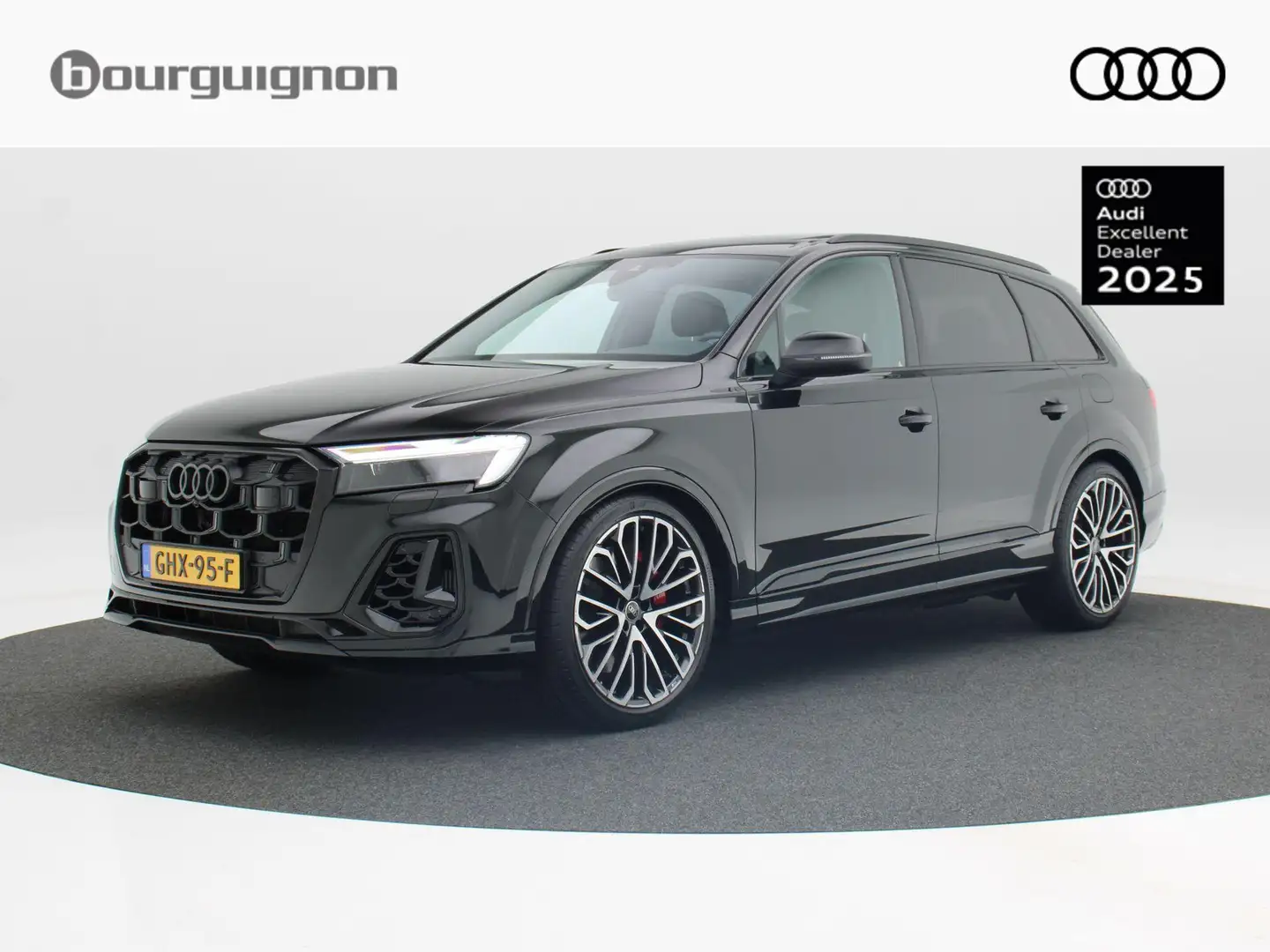 Audi Q7 55 TFSi e 380 Pk quattro S-Line | Trekhaak | Adapt Zwart - 1