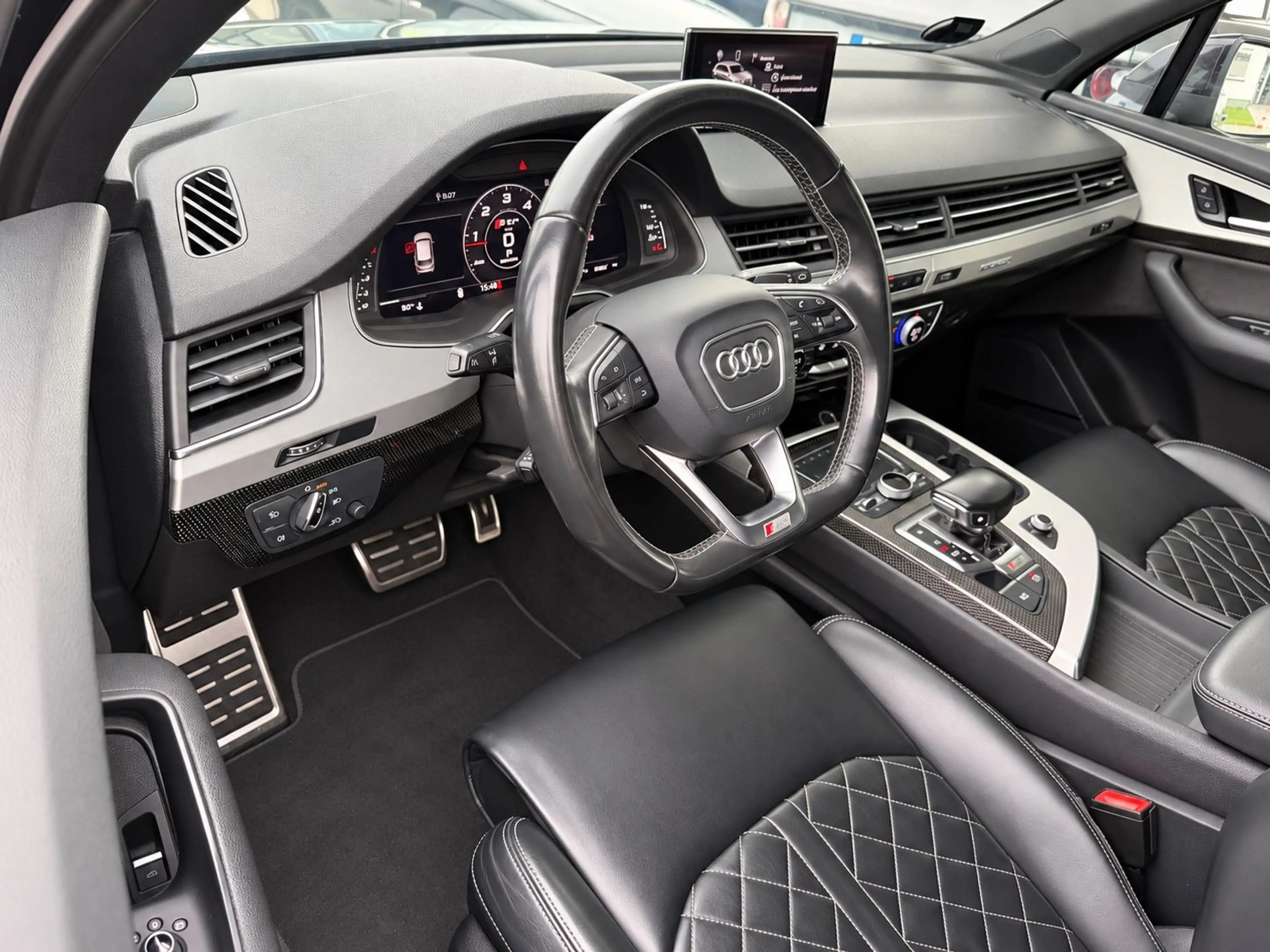 Audi SQ7 4.0 TDI quattro *LEDER*LED*NAVI*22 ZOLL* — photo 9
