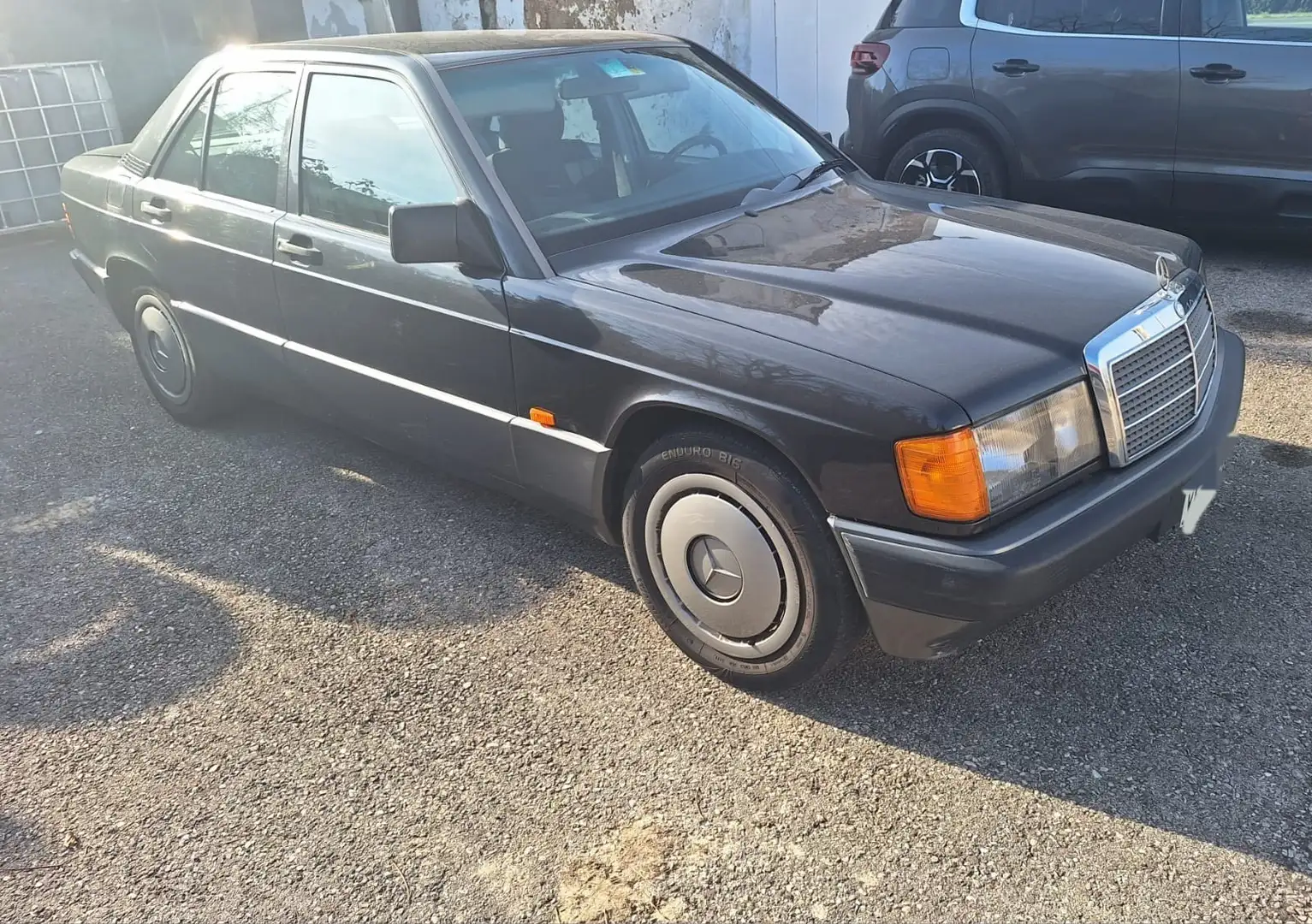 Mercedes-Benz 190 2.0 105cv - 1