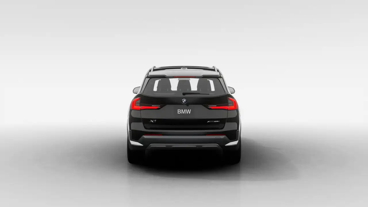 BMW X1 снимка BMW X1