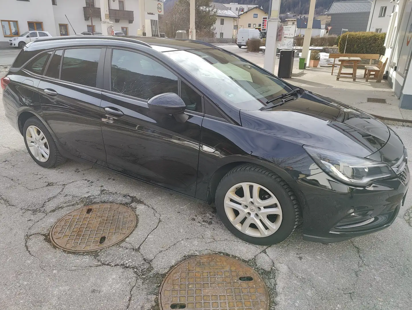 Opel Astra ST 1,4 Turbo Direct Inj. Österreich Edition St./St - 2