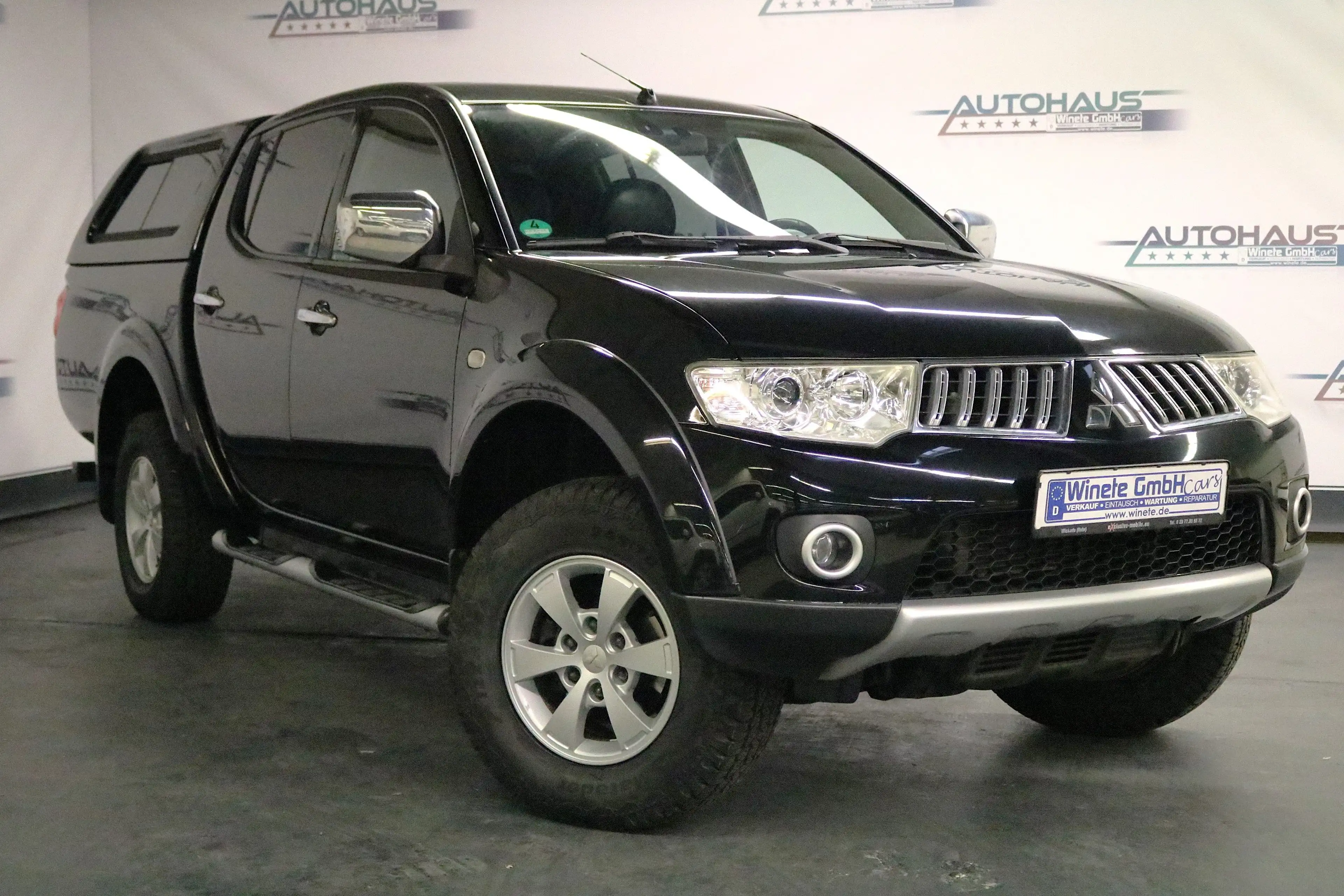 Mitsubishi L200 2,5Ltr Intense Doppelkabine 4WD*SHZ*AHK*LEDER*uvm