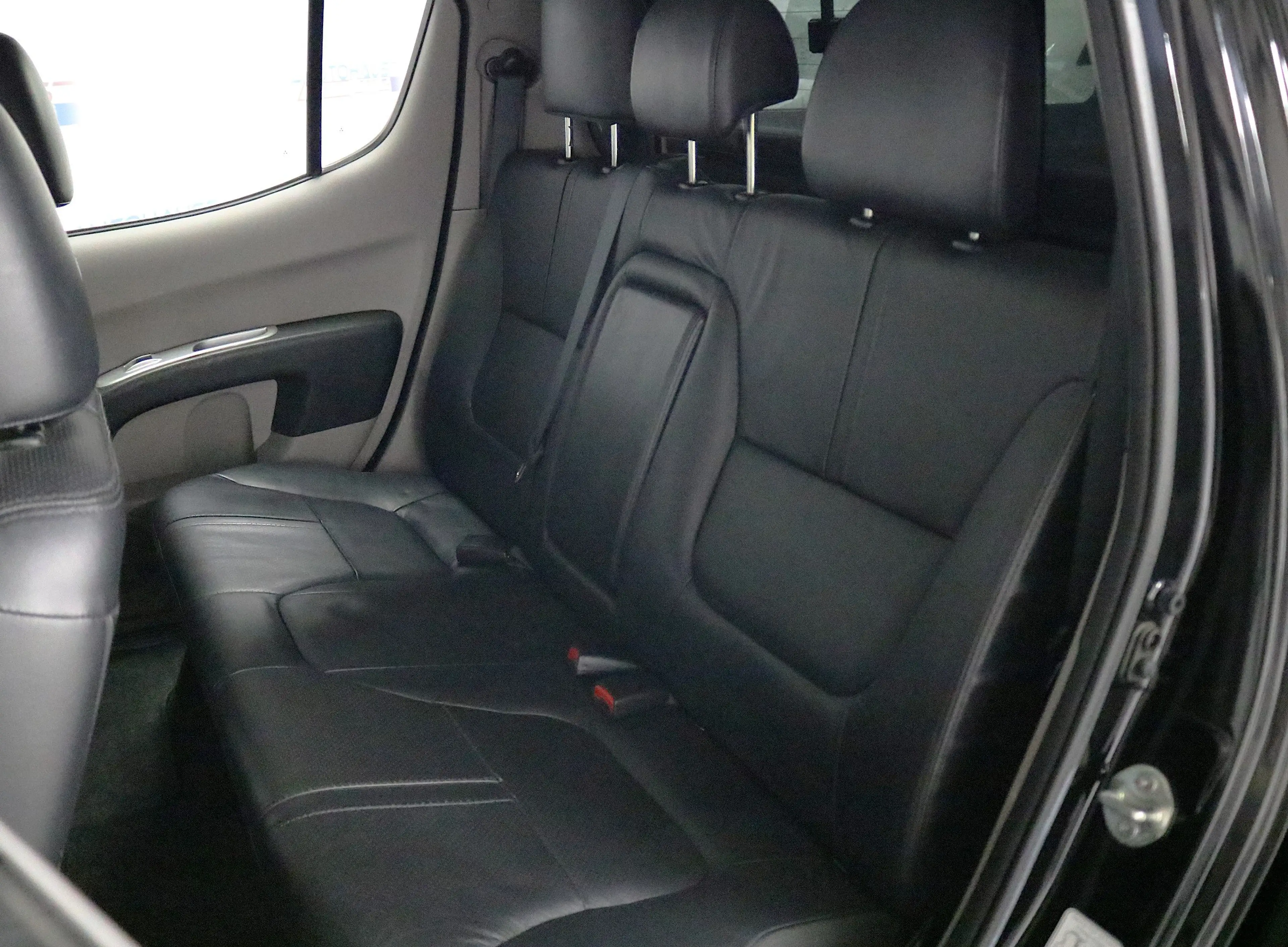 Mitsubishi L200 2,5Ltr Intense Doppelkabine 4WD*SHZ*AHK*LEDER*uvm — photo 12