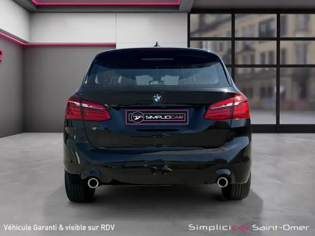 BMW 2 Series view 7