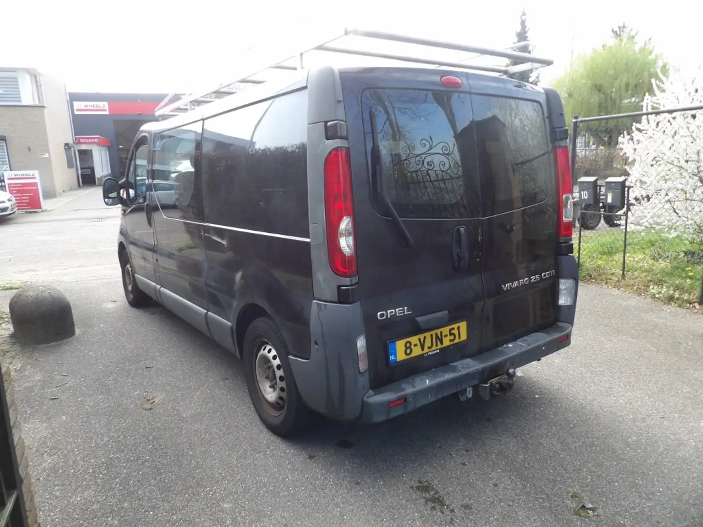 Opel Vivaro 2.5 CDTI L2- dubbel cabine - airco - 6 bak - marge Siyah - 2