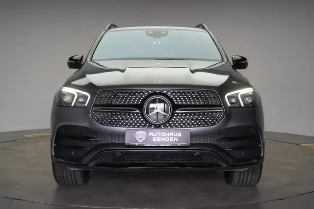 Mercedes-Benz GLE view 2