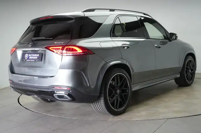 Mercedes-Benz GLE view 4