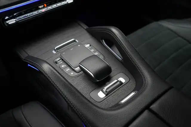 Mercedes-Benz GLE view 28