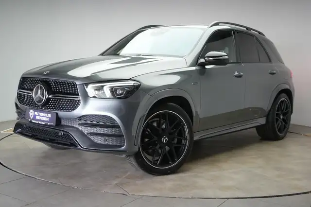 Mercedes-Benz GLE view 3