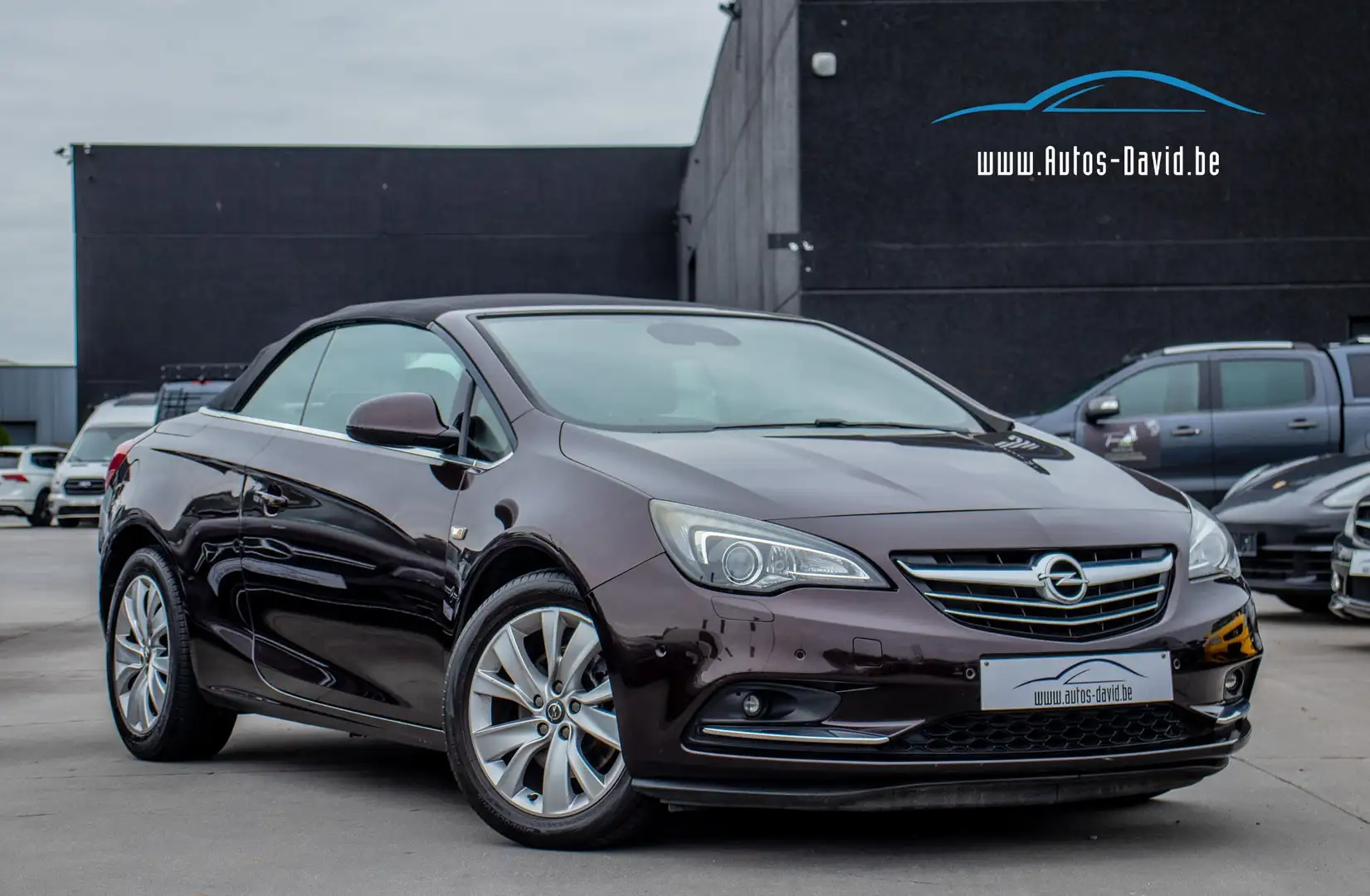 Opel Cascada 1.4 Turbo / CAMERA / SENSOREN / DODEHOEKDETECTIE Brun - 1