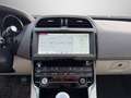 Jaguar XE 20d Portfolio *MERIDIAN, AMBI, 360°, LEDER* Rot - thumbnail 31