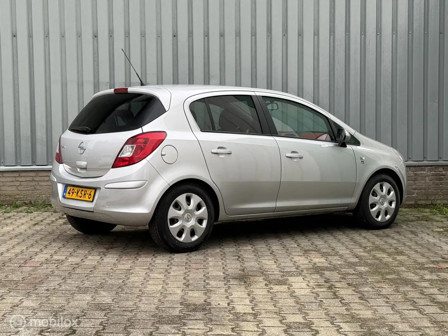 Opel Corsa 1.2-16V Color | Automaat | Fietsendrager | Airco Gris - 2